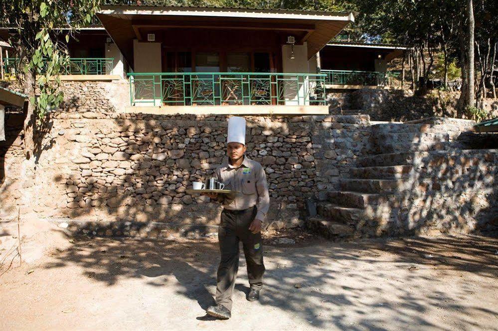 Atali Ganga Hotel Singtali Exterior photo